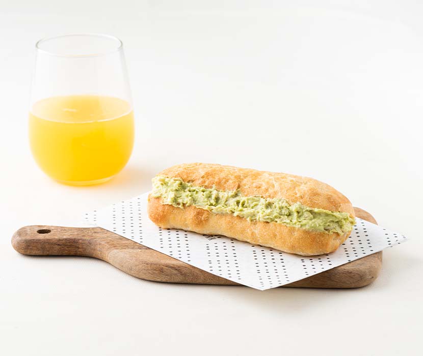 Sándwich Ave Palta en pan ciabatta